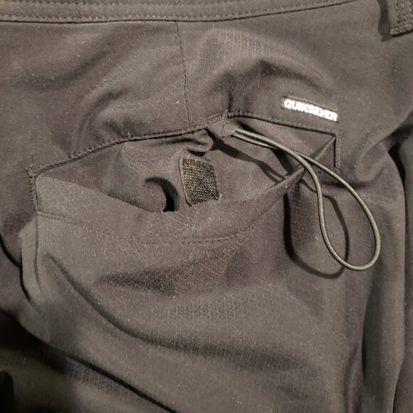 Quicksilver Amphibians Men's Chino Shorts Multiple Pockets Black Size 44 - Picture 8 of 8